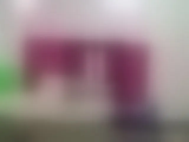 Live sex webcam photo for Ellie-Cute7 #293255101