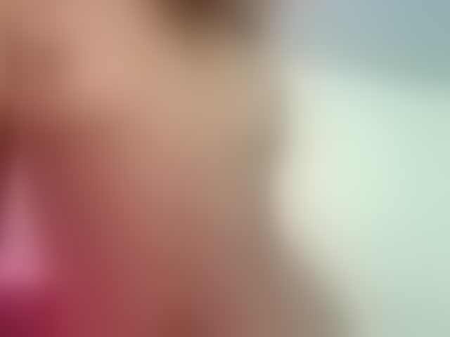 Live sex webcam photo for Ellie-Cute7 #293703487