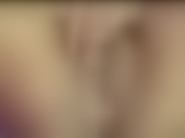 Live sex webcam photo for Ellie-Cute7 #293708536