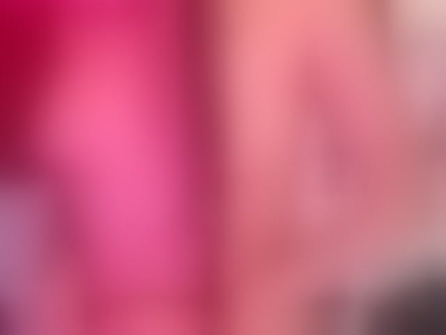 Live sex webcam photo for Ellie-Cute7 #293859058