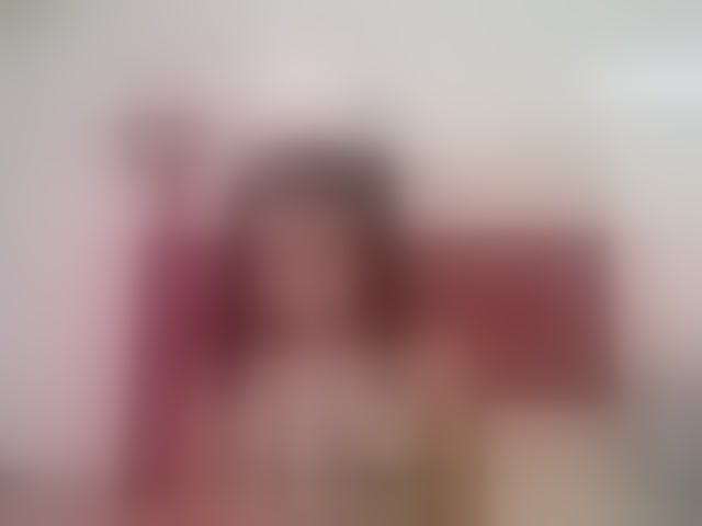 Live sex webcam photo for Ellie-Cute7 #293989414