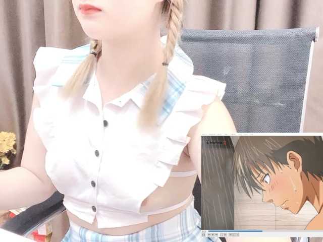 Live sex webcam photo for Ellie-sweetYiYi #276088993