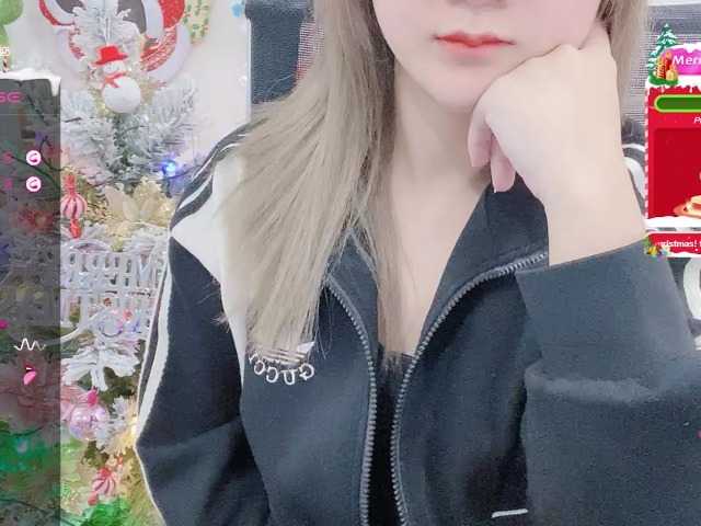 Live sex webcam photo for Ellie-sweetYiYi #276951138