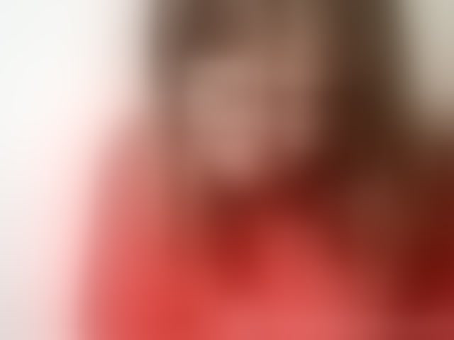 Live sex webcam photo for Ellie05 #294018875