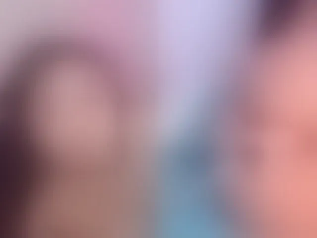 Live sex webcam photo for EllieBlush #292489456