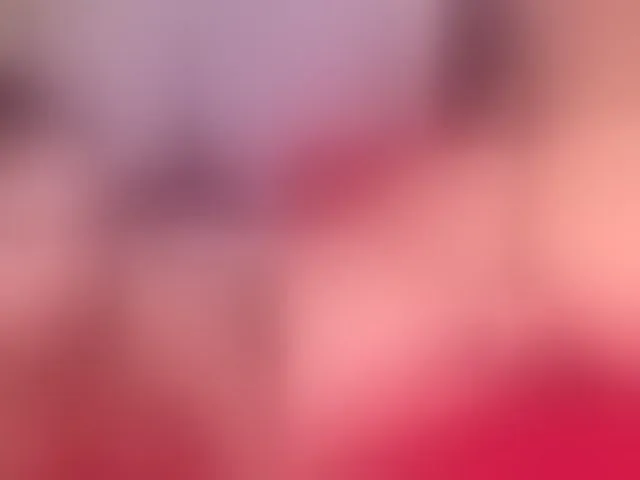 Live sex webcam photo for EllieBlush #293949449