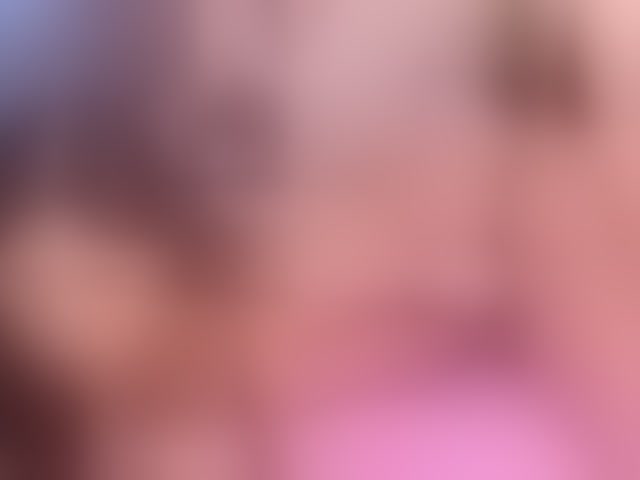 Live sex webcam photo for EllieBlush
