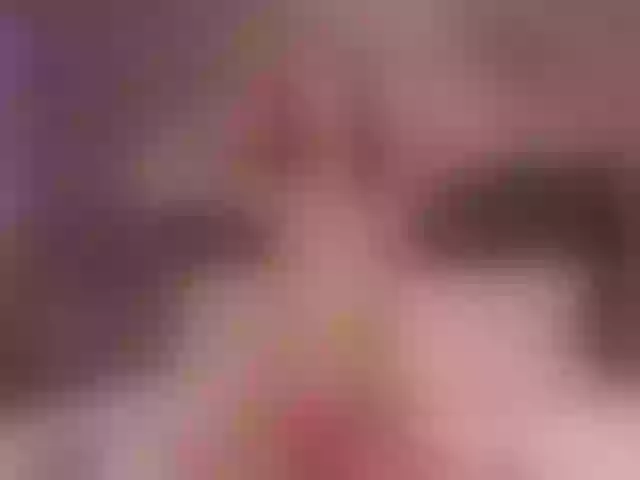Live sex webcam photo for EllieGrant #291323278