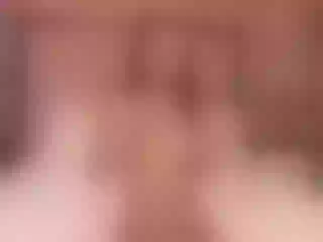 Live sex webcam photo for EllieGrant #291750083
