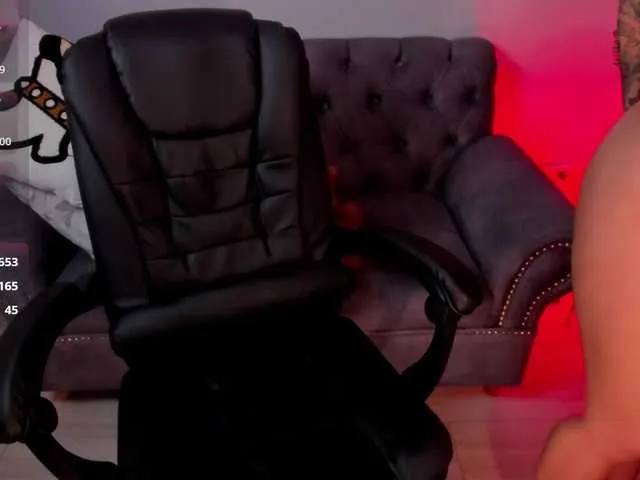 Live sex webcam photo for EllieMitchell #291275730