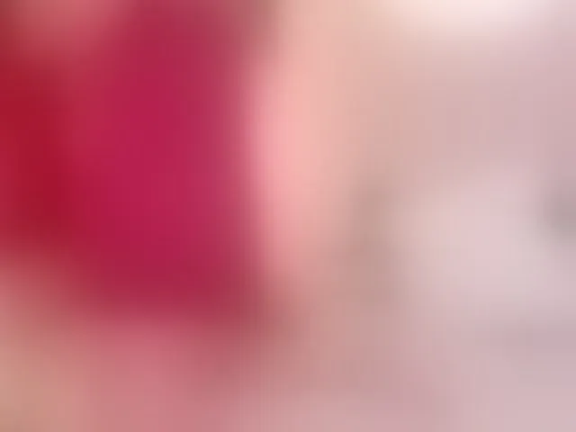 Live sex webcam photo for EllieMitchell #293496530