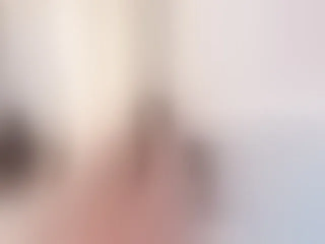 Live sex webcam photo for EllieMitchell #294013810