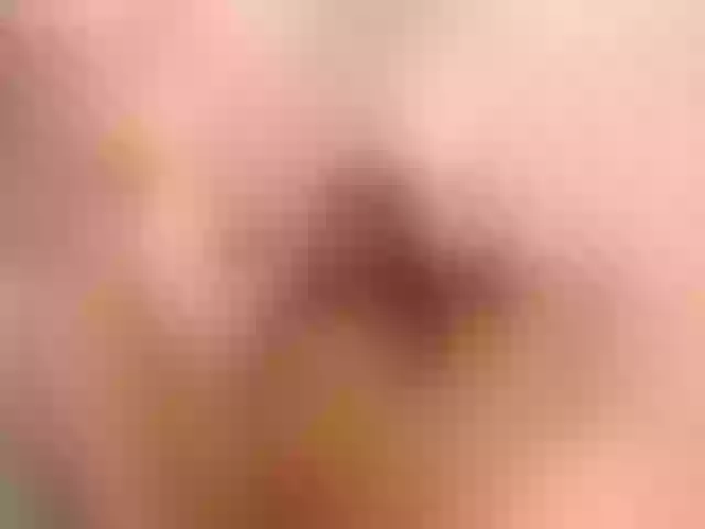 Live sex webcam photo for EllieRussell #290585845