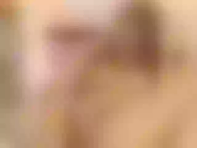 Live sex webcam photo for EllieRussell #290617925