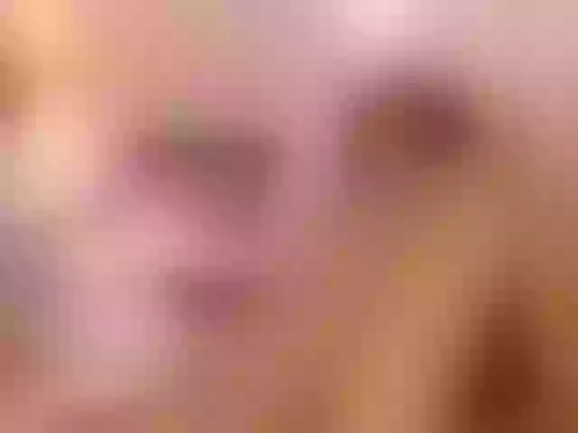 Live sex webcam photo for EllieRussell #290776235