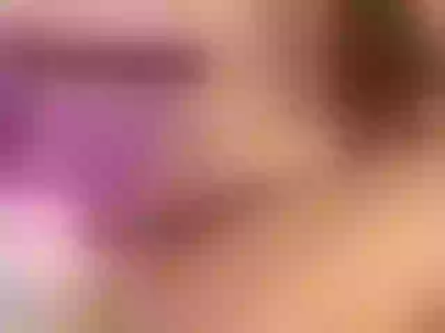 Live sex webcam photo for EllieRussell #290899491