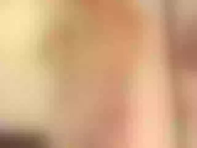 Live sex webcam photo for EllieRussell #291195383