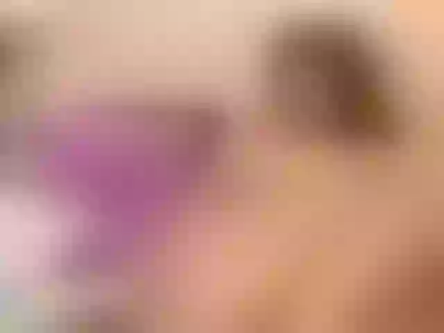 Live sex webcam photo for EllieRussell #291414243