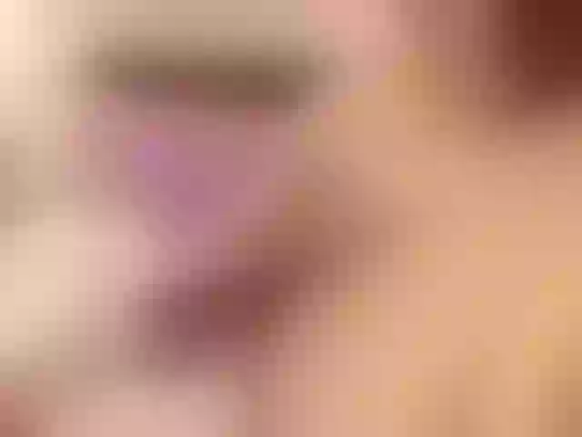 Live sex webcam photo for EllieRussell #291736555