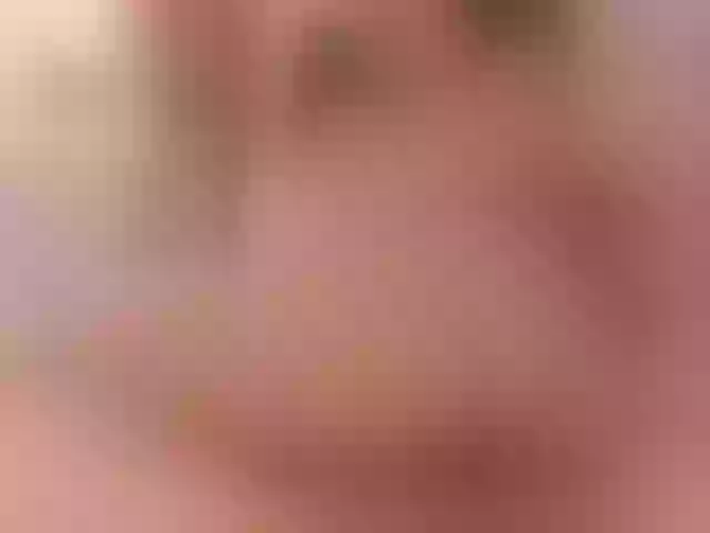 Live sex webcam photo for EllieRussell #292031000