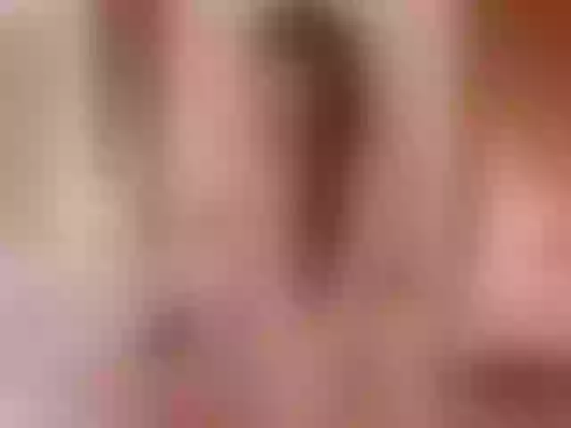 Live sex webcam photo for EllieRussell #292192971