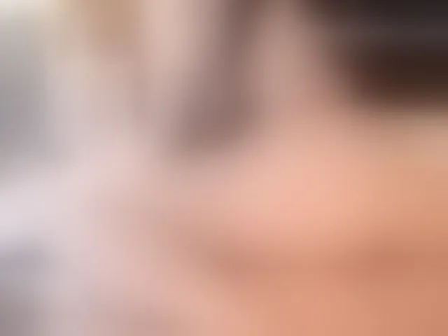 Live sex webcam photo for EllieRussell #293016427
