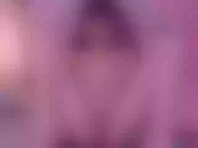 Live sex webcam photo for Elliot-Young #290382602