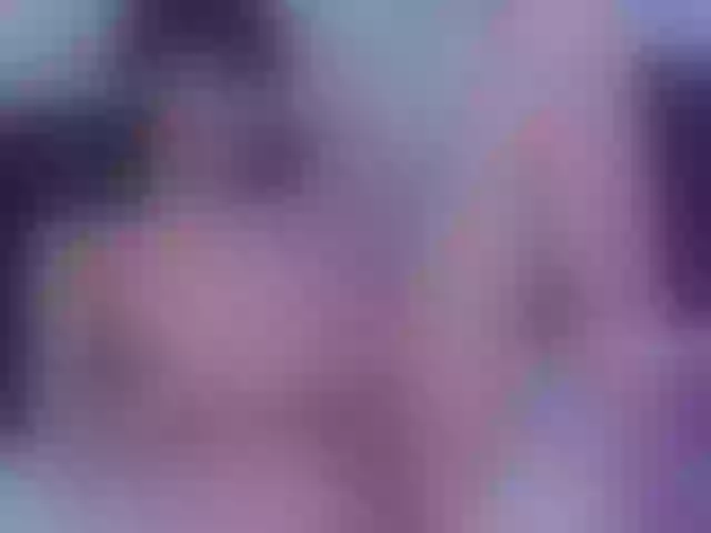 Live sex webcam photo for Elliot-Young #290691727