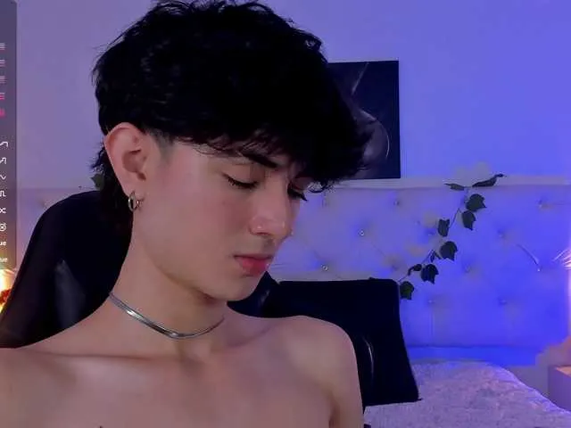 Live sex webcam photo for Elliot-Young #291058748