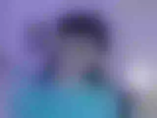 Live sex webcam photo for Elliot-Young #291360749
