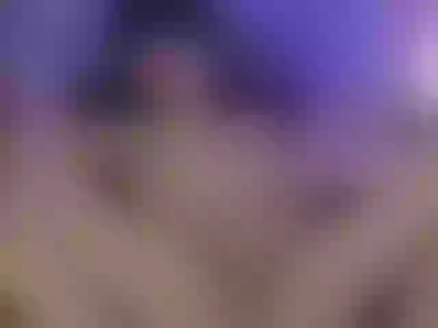 Live sex webcam photo for Elliot-Young #291636266