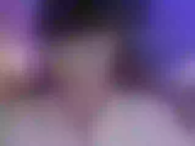 Live sex webcam photo for Elliot-Young #291839090