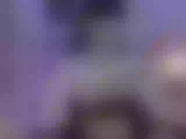 Live sex webcam photo for Elliot-Young #291853331