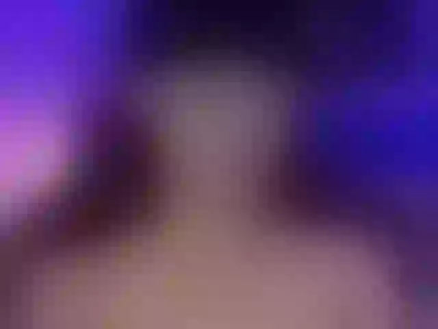 Live sex webcam photo for Elliot-Young #291880460