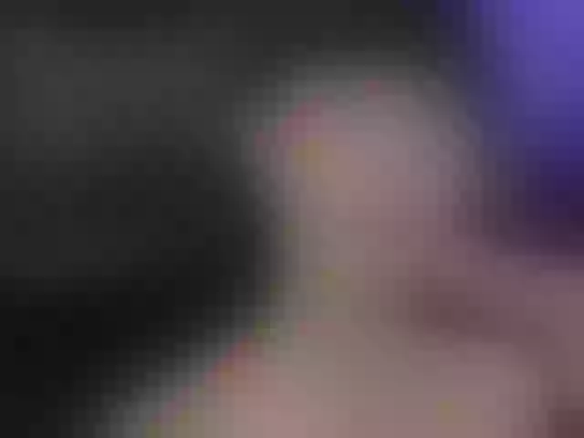 Live sex webcam photo for Elliot-Young #291914972