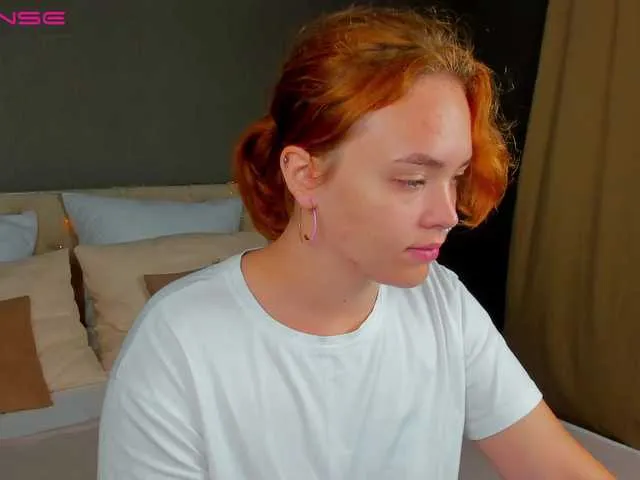 Live sex webcam photo for Ellis-Red #275586560
