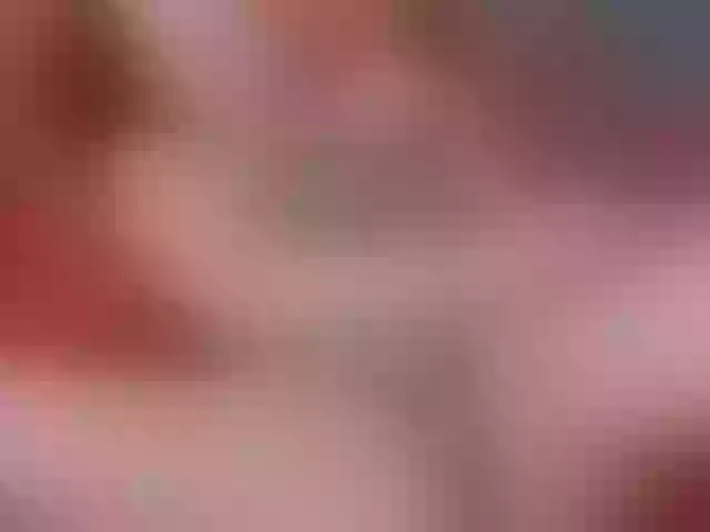 Live sex webcam photo for EllynXXX #273783056