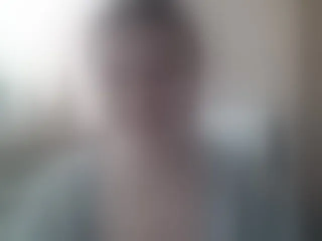 Live sex webcam photo for Ellyxcute #294156145