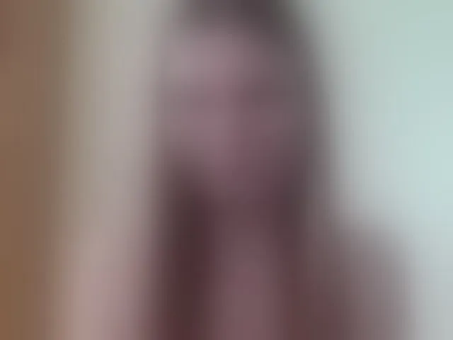 Live sex webcam photo for Ellyxcute #294176497