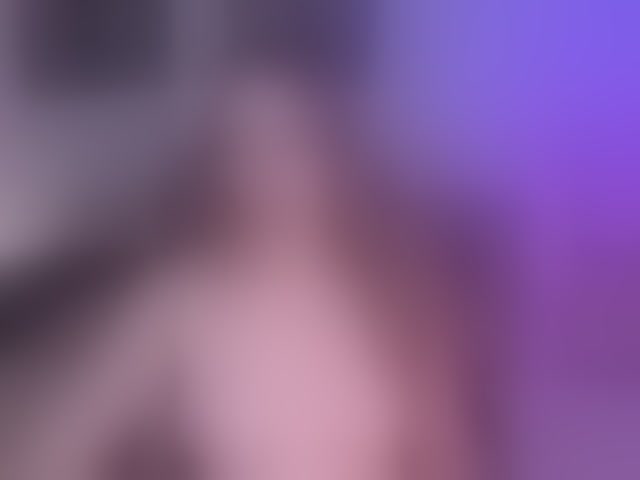 Live sex webcam photo for EloisaOlivero #290970843