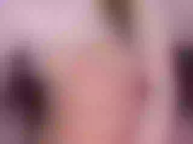 Live sex webcam photo for EloisaOlivero #291260584