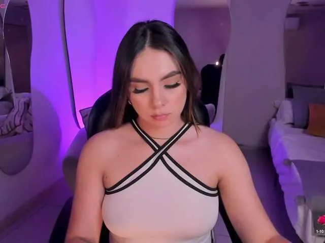 Live sex webcam photo for EloisaOlivero #291825931