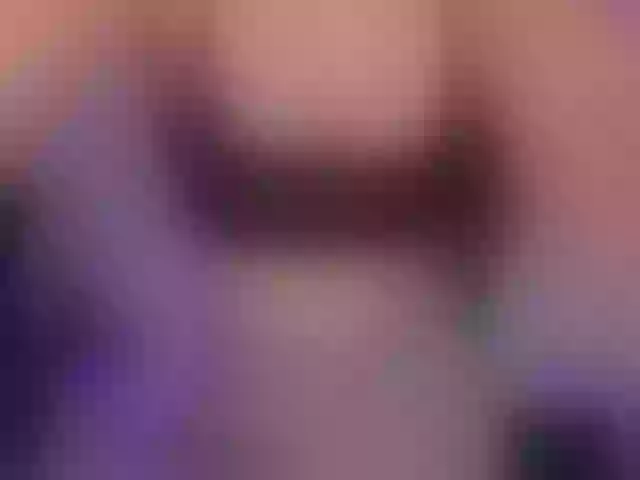 Live sex webcam photo for EloisaOlivero #292198123