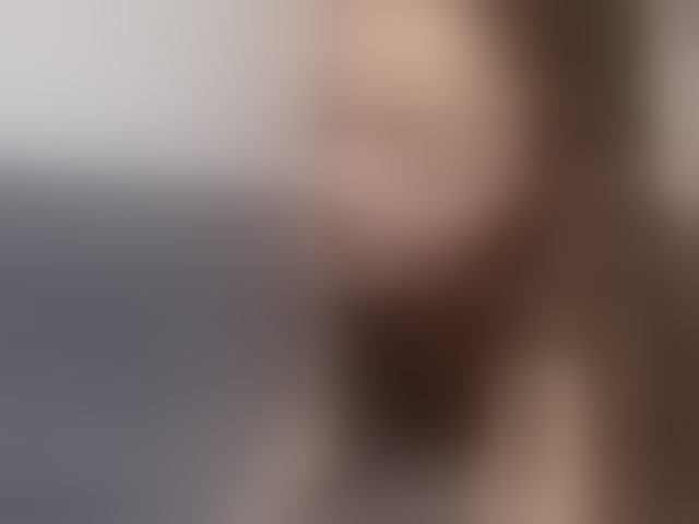 Live sex webcam photo for EloiseAllford #294191834