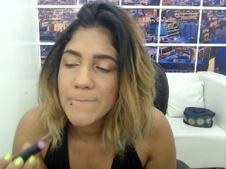 Live sex webcam photo for Eloveskamy #200485294