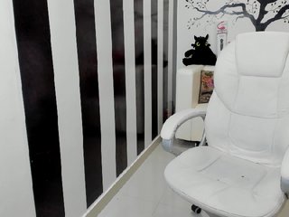 Live sex webcam photo for Eloveskamy #207188672