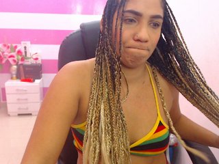 Live sex webcam photo for Eloveskamy #208149611