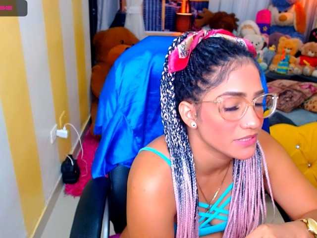 Live sex webcam photo for Eloveskamy #271707578