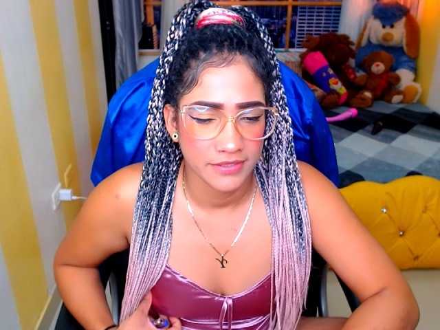 Live sex webcam photo for Eloveskamy #272093350