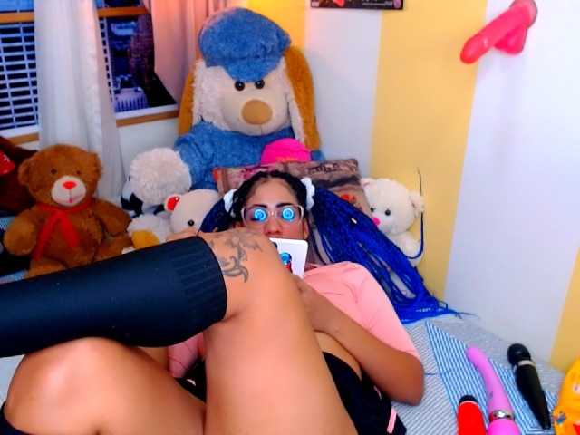 Live sex webcam photo for Eloveskamy #272343545